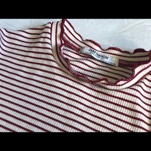 Crop top with short sleeve